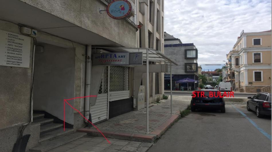 Comfy Home In The Heart Of Бургас Экстерьер фото