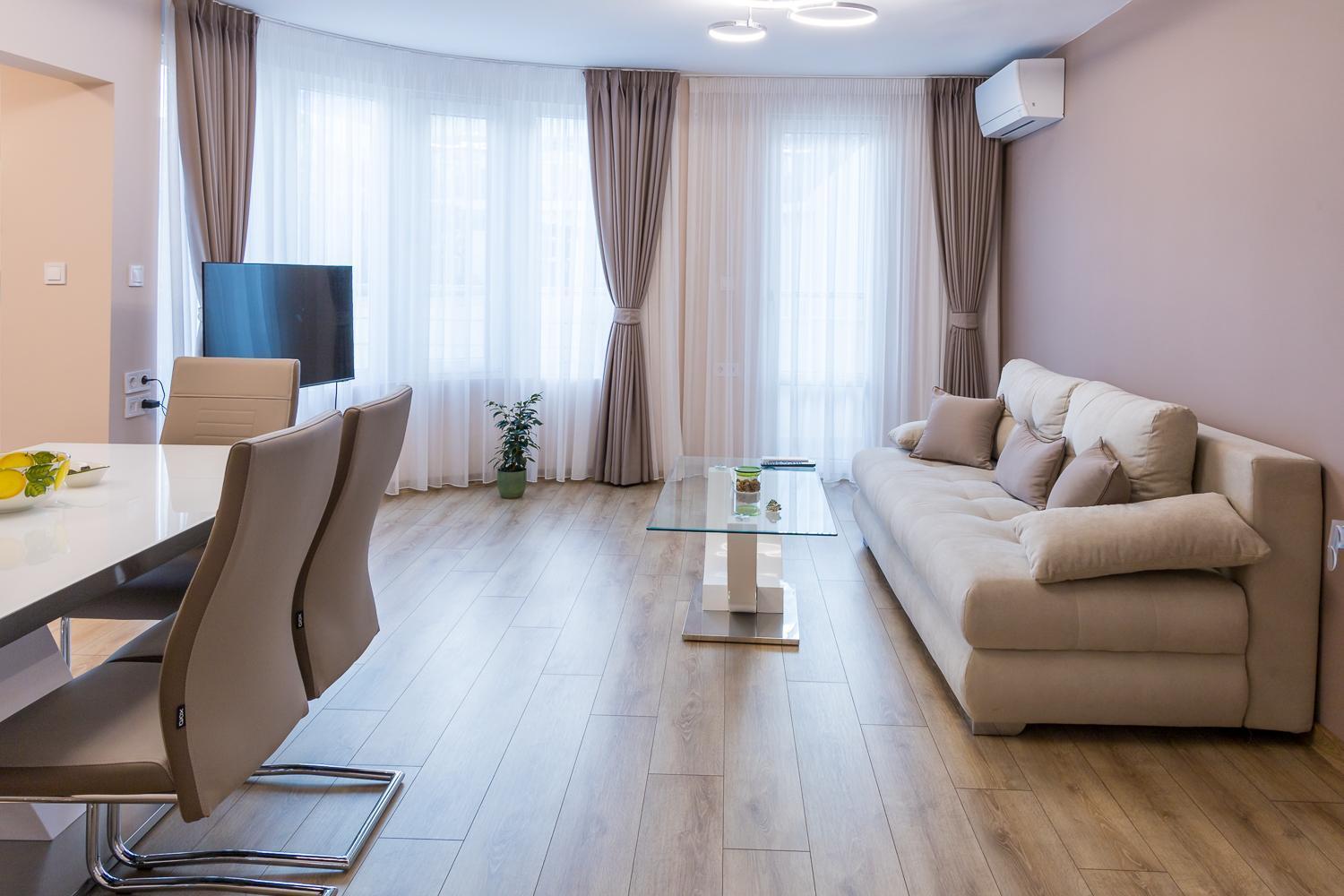 Comfy Home In The Heart Of Бургас Экстерьер фото